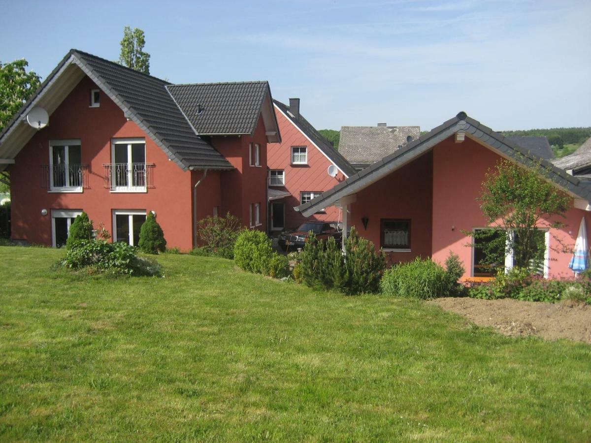 The Place After The Race B&B Müllenbach Exterior foto